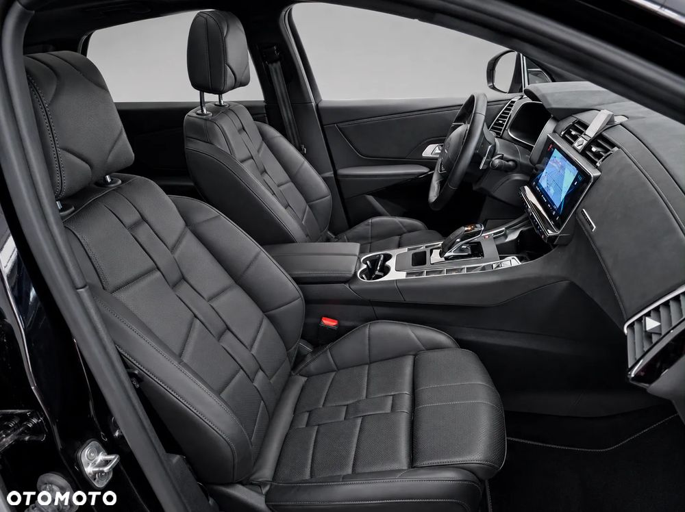 DS Automobiles DS 7 Crossback 1.6 E-Tense 4x4 Grand Chic - 6