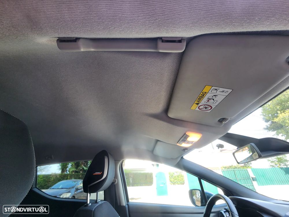 Nissan Micra - 21