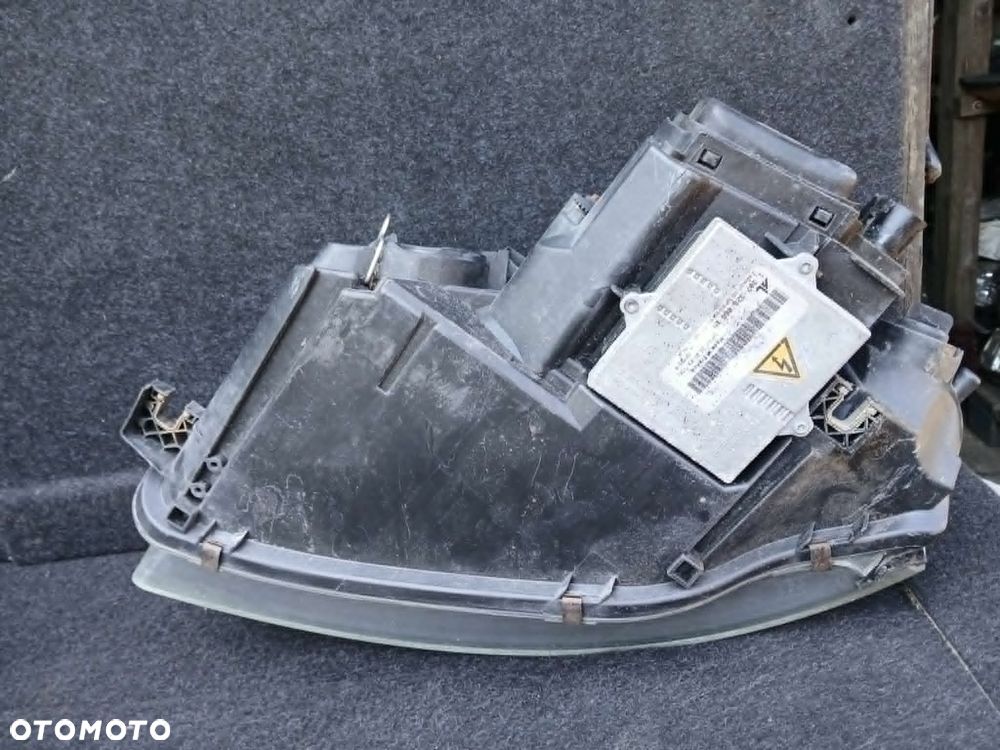 Audi A3 8P Lampa przednia Xenon lewa, prawa - 9