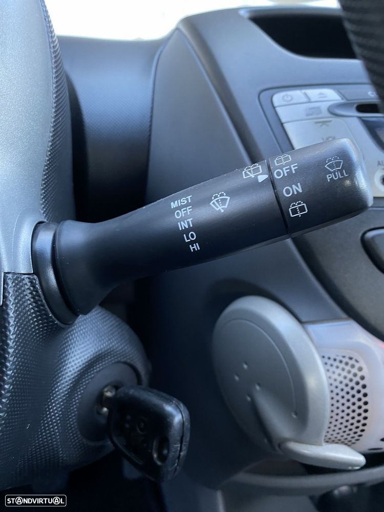 Citroën C1 1.4 HDi SX - 13