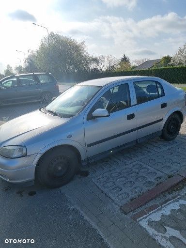 Opel Astra - 1