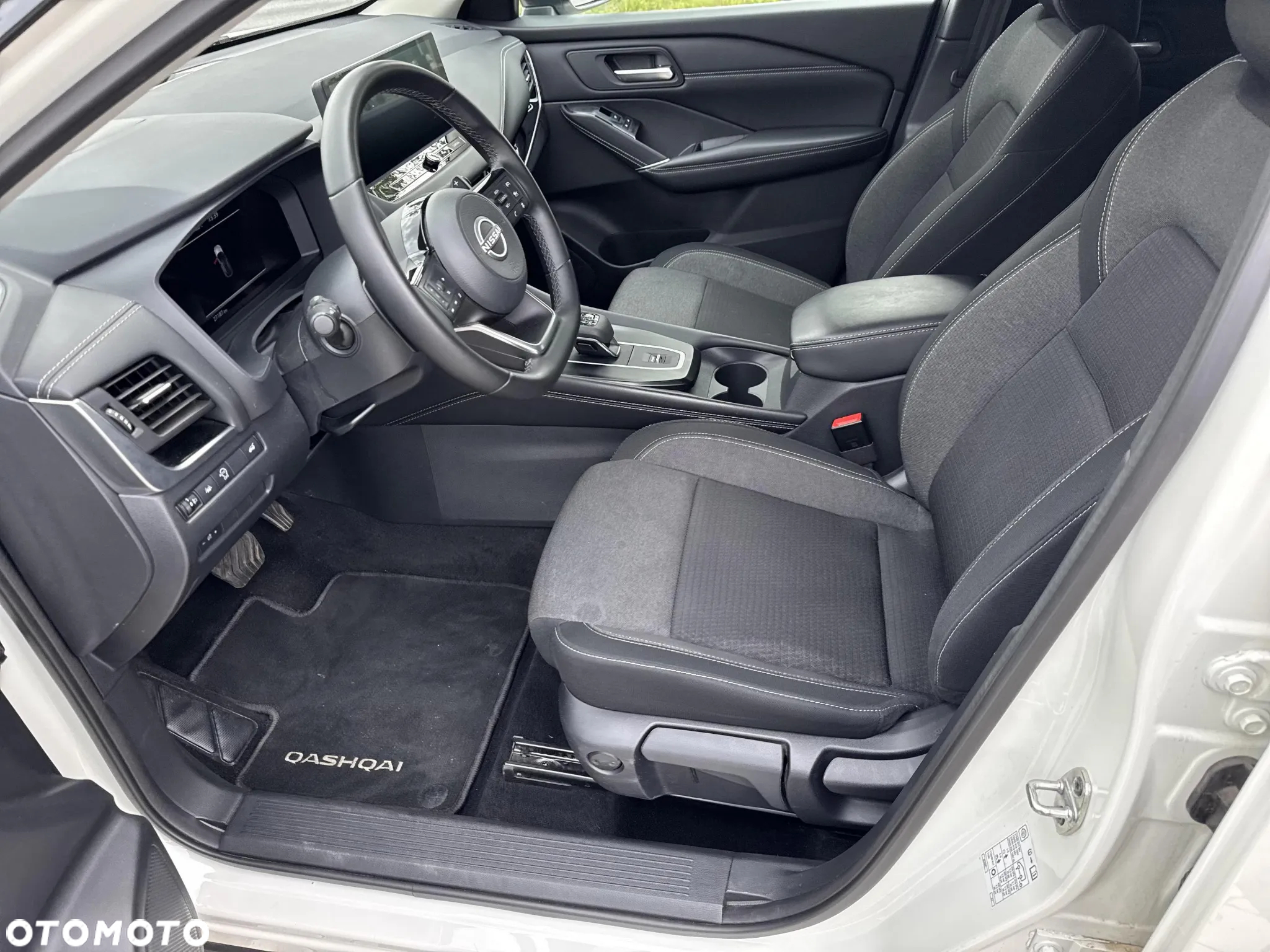 Nissan Qashqai - 11