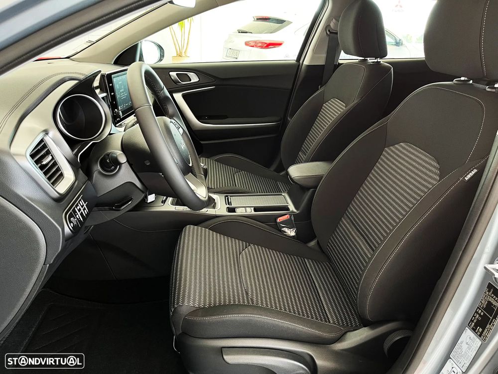 Kia XCeed 1.0 T-GDI Drive - 12