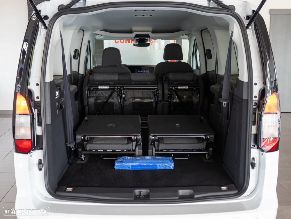 Ford Tourneo Connect Grand 1.5 EcoBoost Titanium - 11