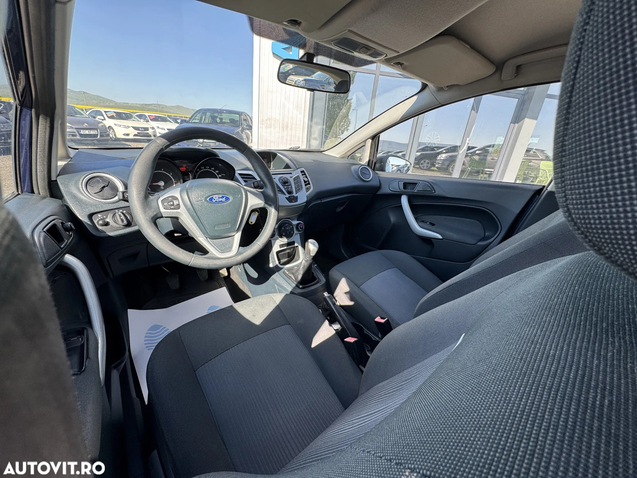 Ford Fiesta 1.25i Trend - 32