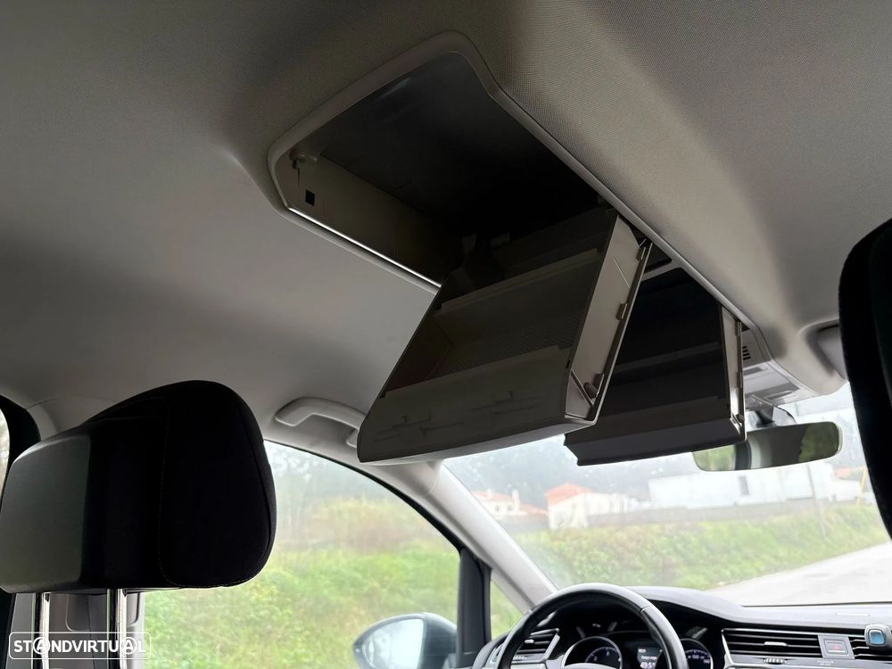 VW Touran 1.6 TDI Highline DSG - 11