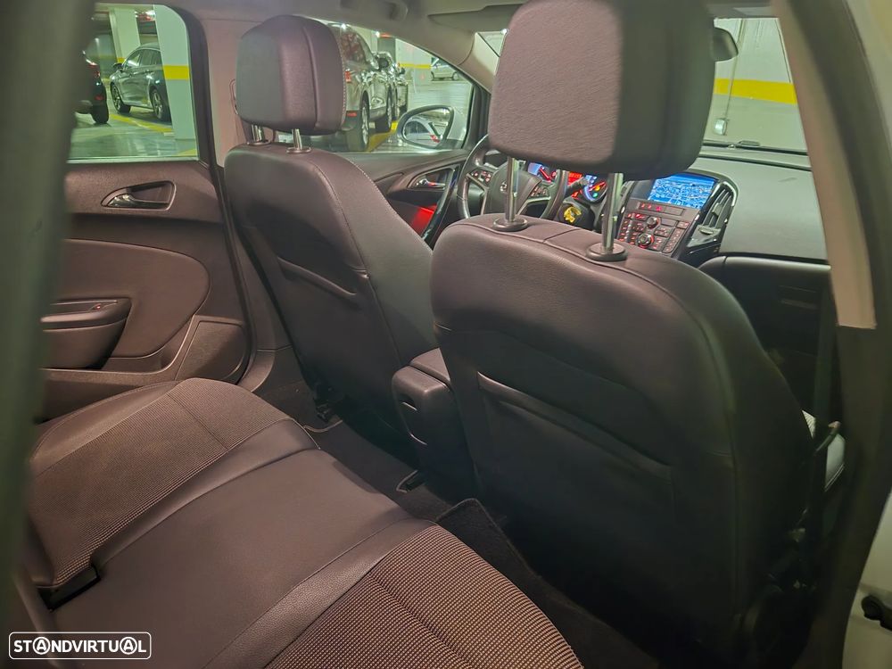 Opel Astra Sports Tourer 1.6 CDTi Cosmo S/S - 33