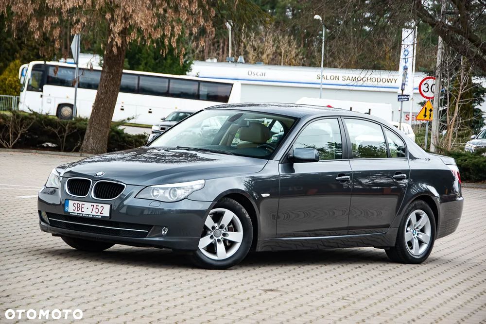BMW Seria 5 520d - 11
