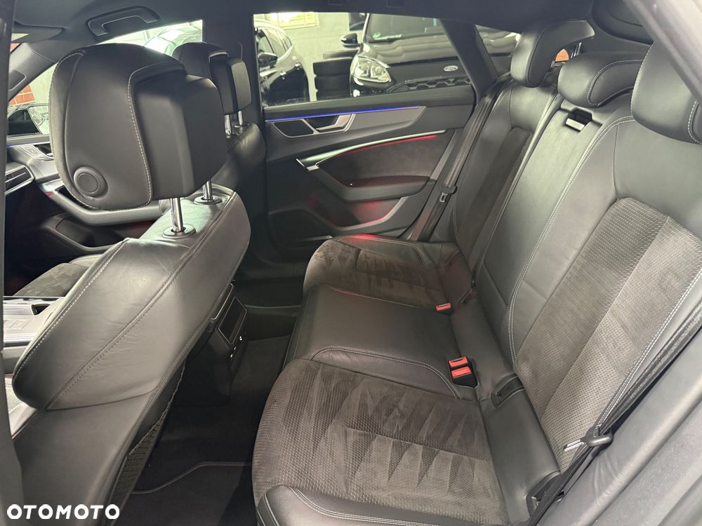 Audi A7 Sportback - 13