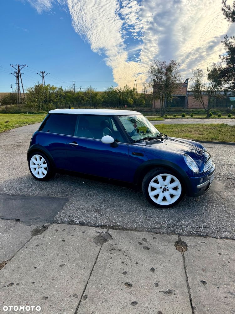MINI ONE - 11