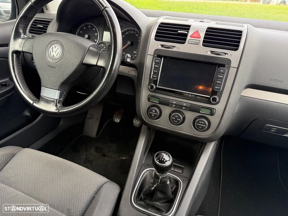 VW Golf 1.4 TSi Trendline Pack - 16