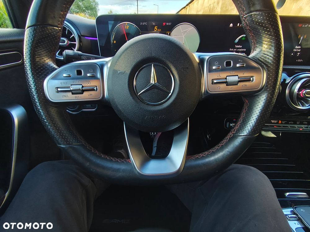Mercedes-Benz Klasa A 180 d 7G-DCT AMG Line - 24