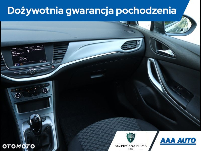 Opel Astra - 9