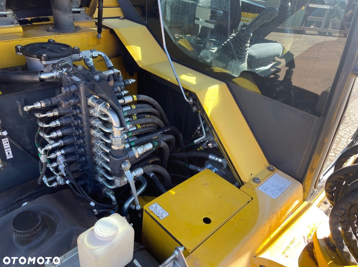 Komatsu PC80 MR-3 - 11