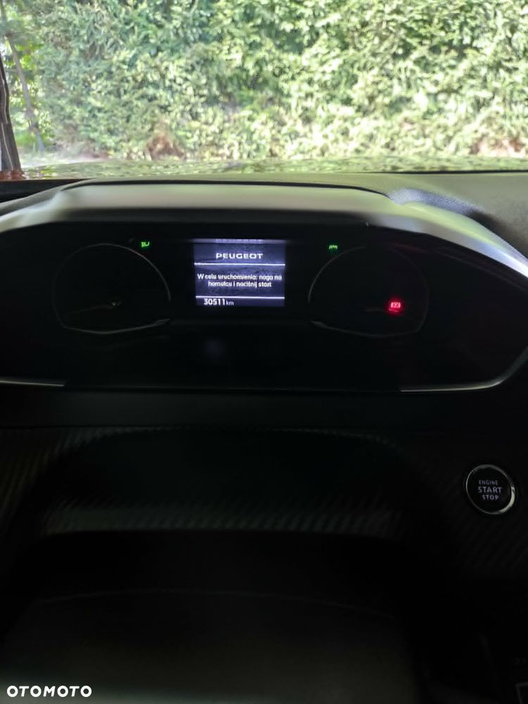 Peugeot 2008 1.2 PureTech Allure Pack S&S EAT8 - 13