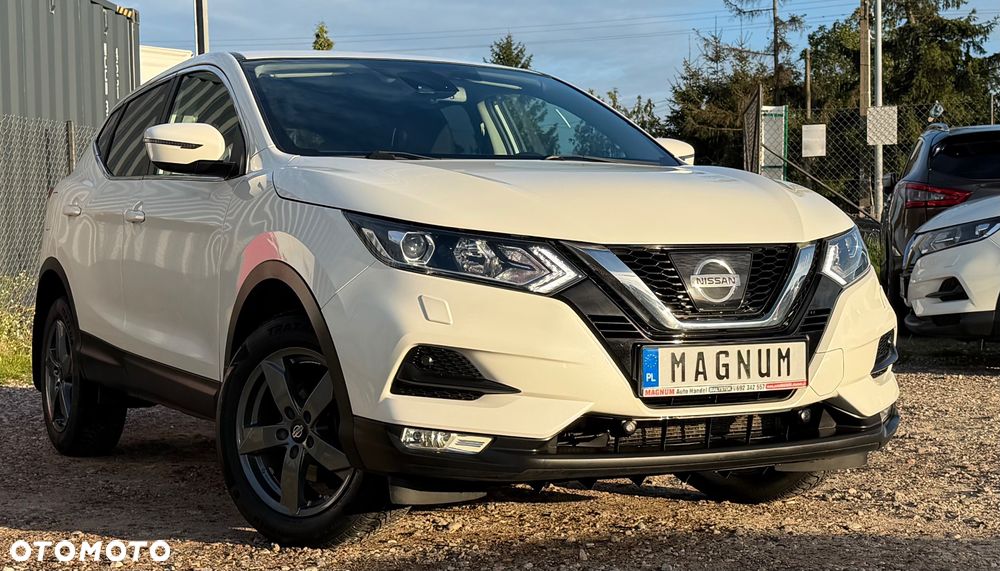Nissan Qashqai - 2