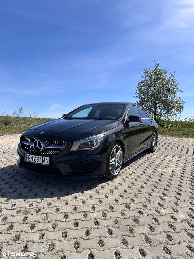 Mercedes-Benz CLA 220 CDI 7G-DCT AMG Line - 3