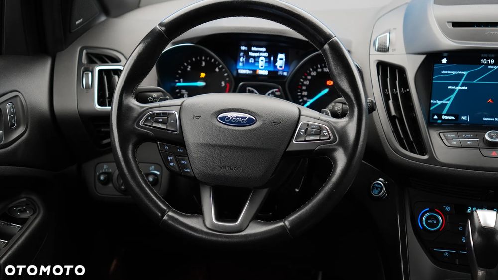 Ford Kuga 2.0 TDCi AWD ST-Line - 23