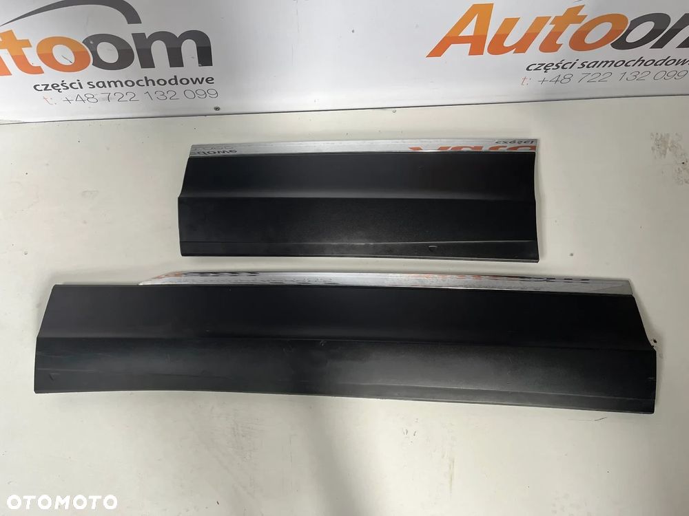 Volkswagen Tiguan Listwa drzwi przednich 5NA854939,LEWA TYŁ 5NA854949 - 1