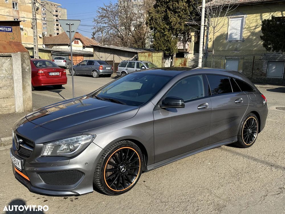 Mercedes-Benz CLA 220 d Shooting Brake 4Matic 7G-DCT Orange Art Edition - 1