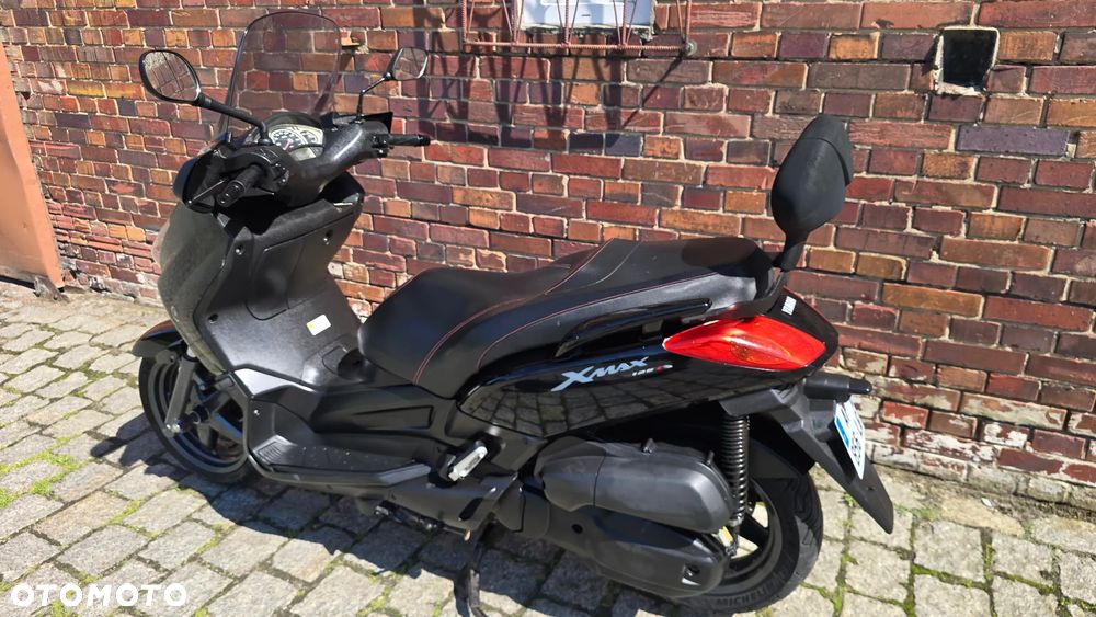 Yamaha X-max - 11