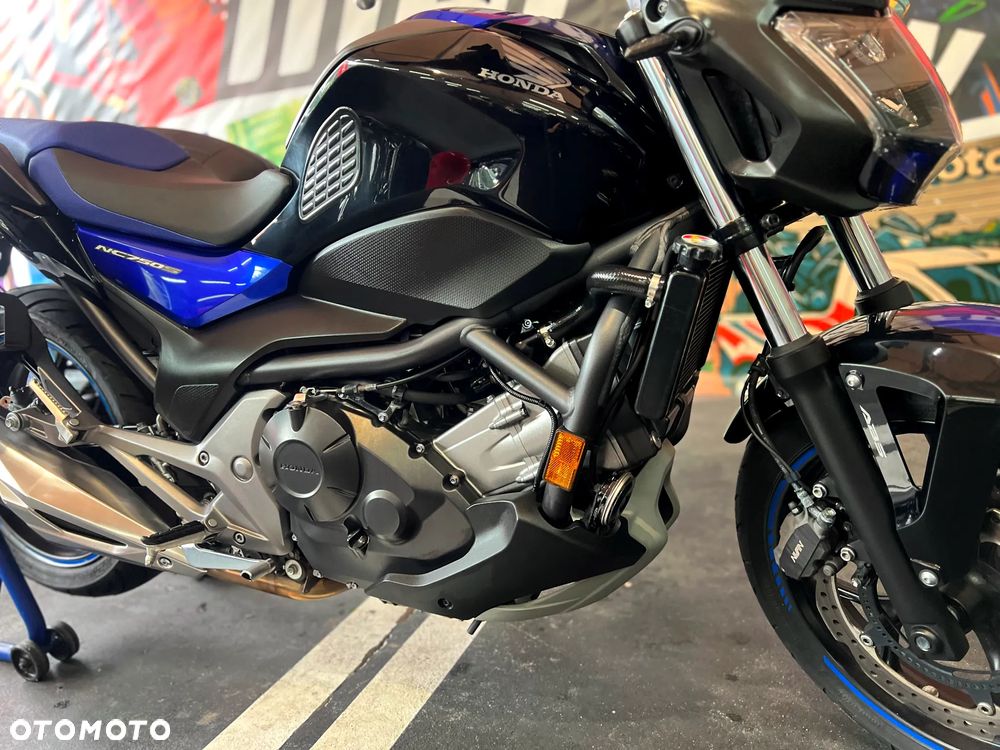 Honda NC - 28