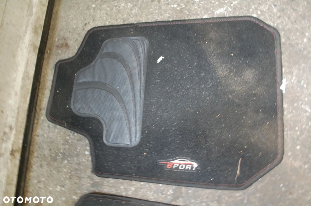 DYWANIKI WELUROWE OPEL INSIGNIA A SEDAN ASTRA J - 4