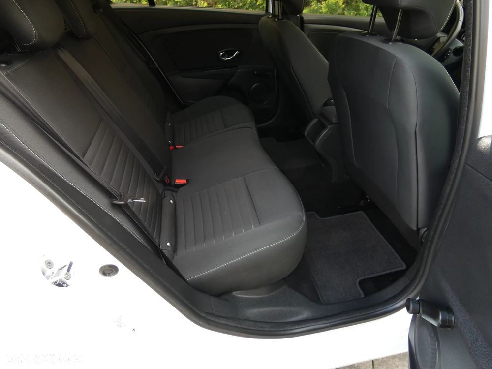 Renault Megane ENERGY TCe 115 Start & Stopp LIMITED - 27