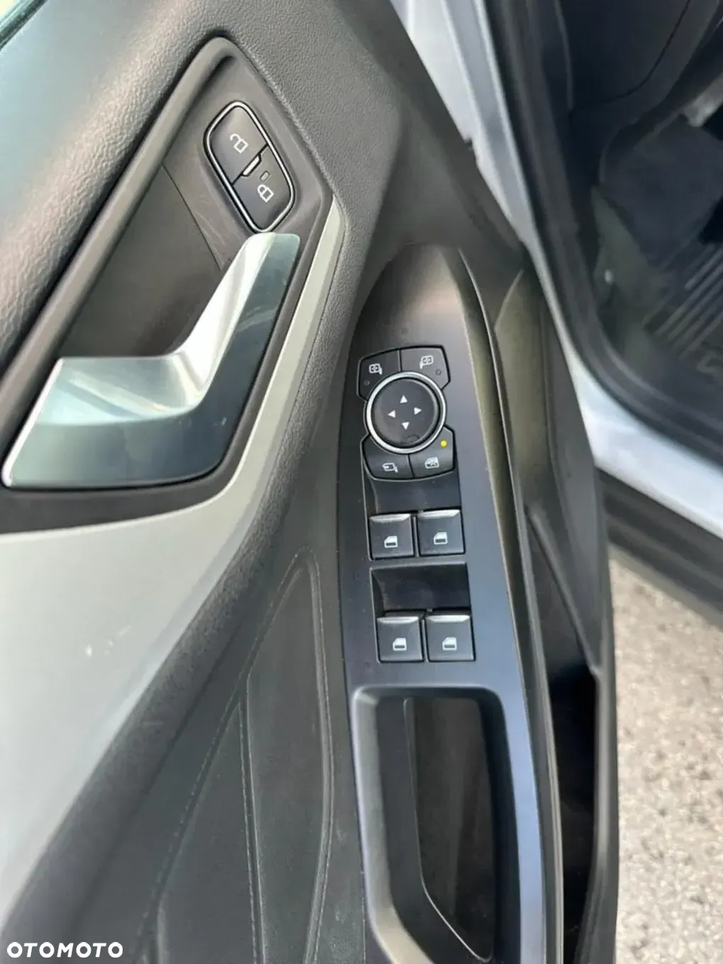 Ford Focus 1.5 EcoBlue Start-Stopp-System COOL&CONNECT - 18