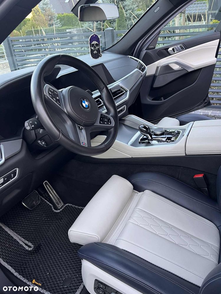 BMW X6 xDrive30d - 12