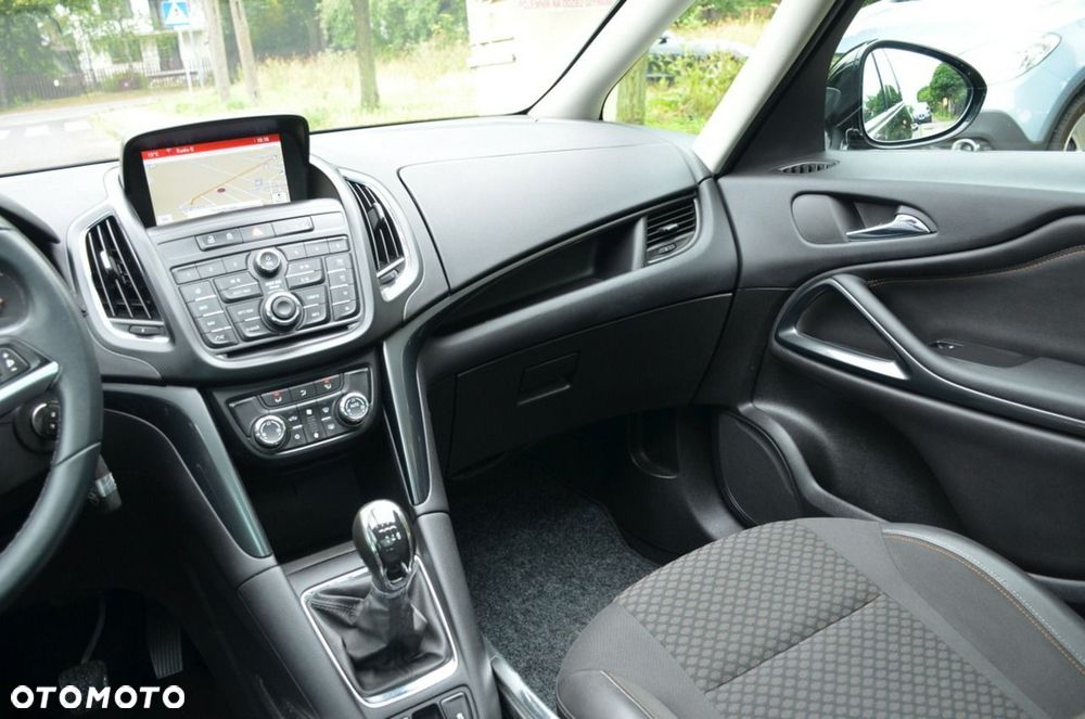 Opel Zafira - 30
