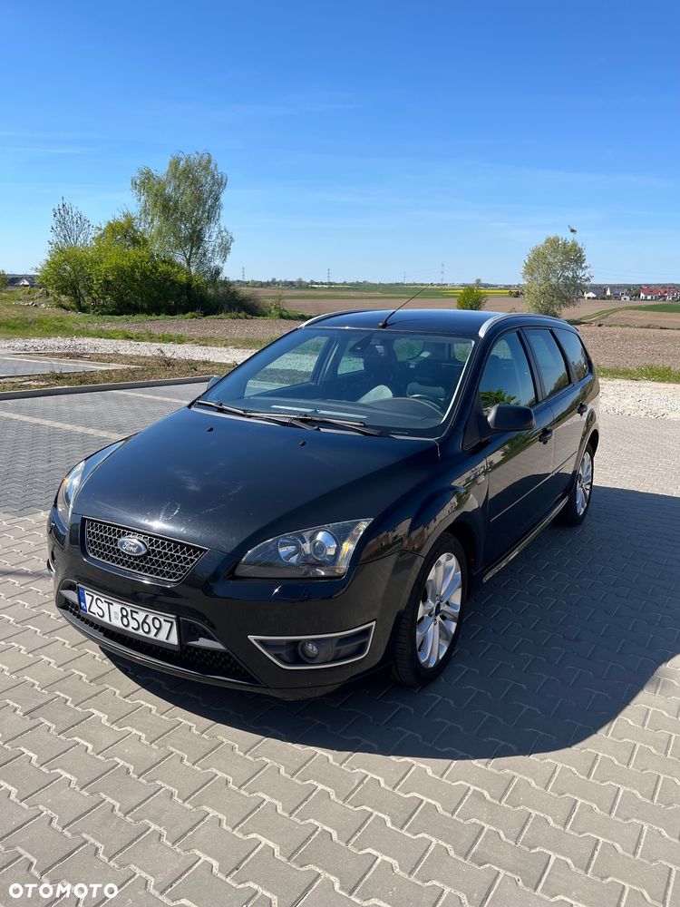 Ford Focus 2.0 TDCi DPF Sport - 3