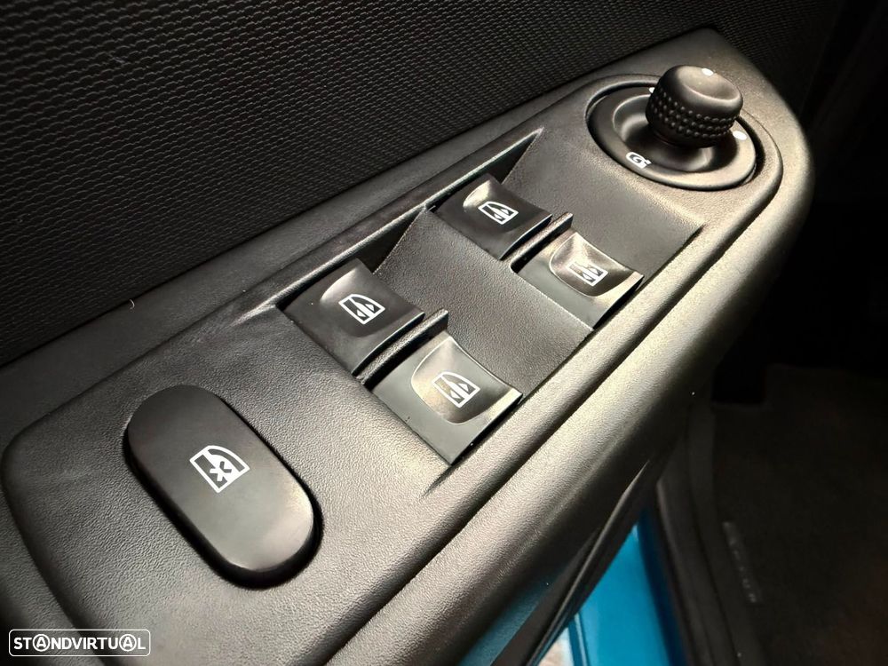 Renault Captur 0.9 TCE Exclusive - 19