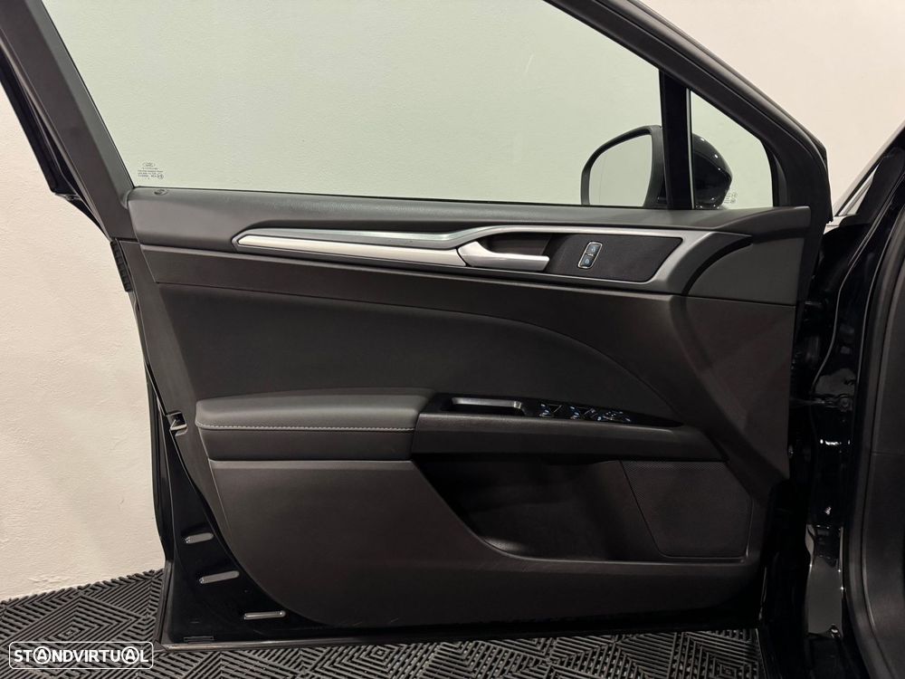 Ford Mondeo SW 1.5 TDCi Titanium - 48