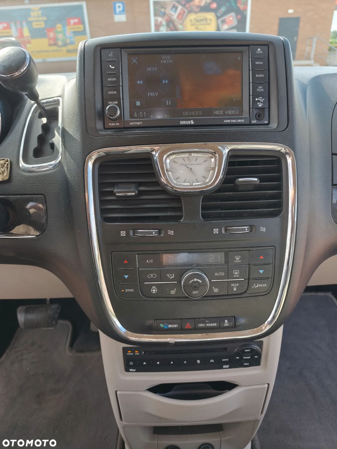 Chrysler Town & Country 3.6 Touring - 22