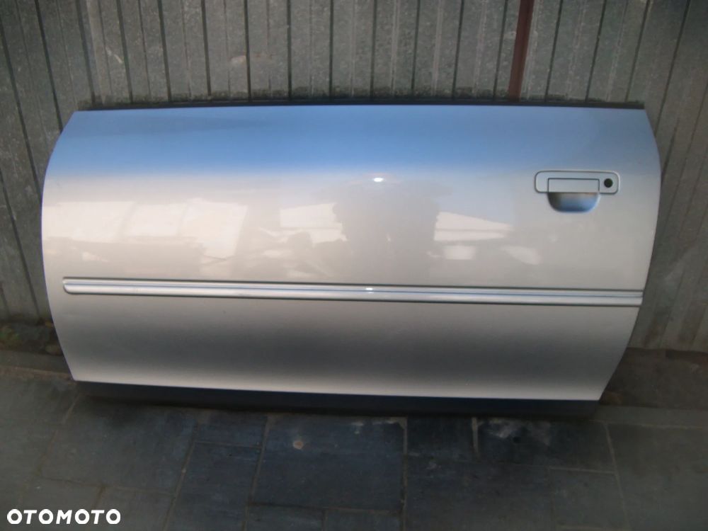 audi a3 8l 3d 97r drzwi lewe LY7M zdrowe