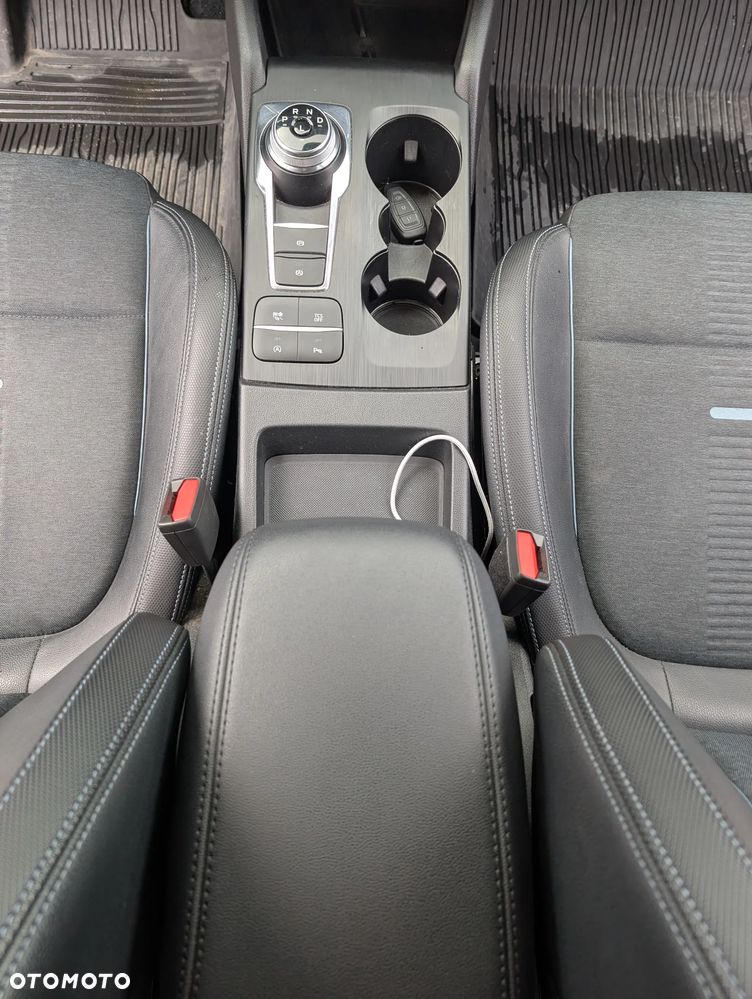 Ford Focus 2.0 EcoBlue Active X - 11