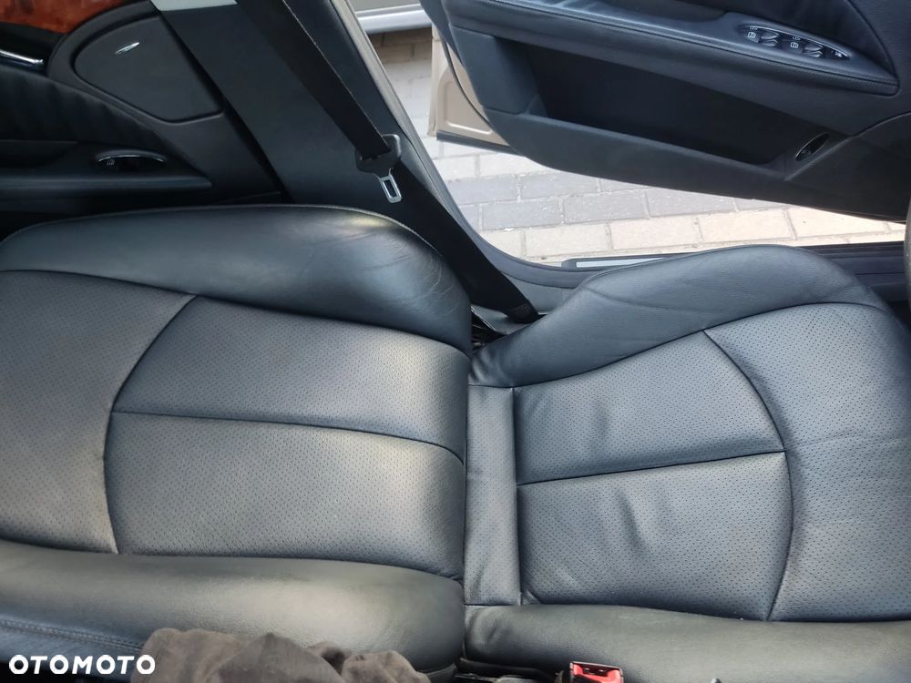 Mercedes-Benz Klasa E - 25