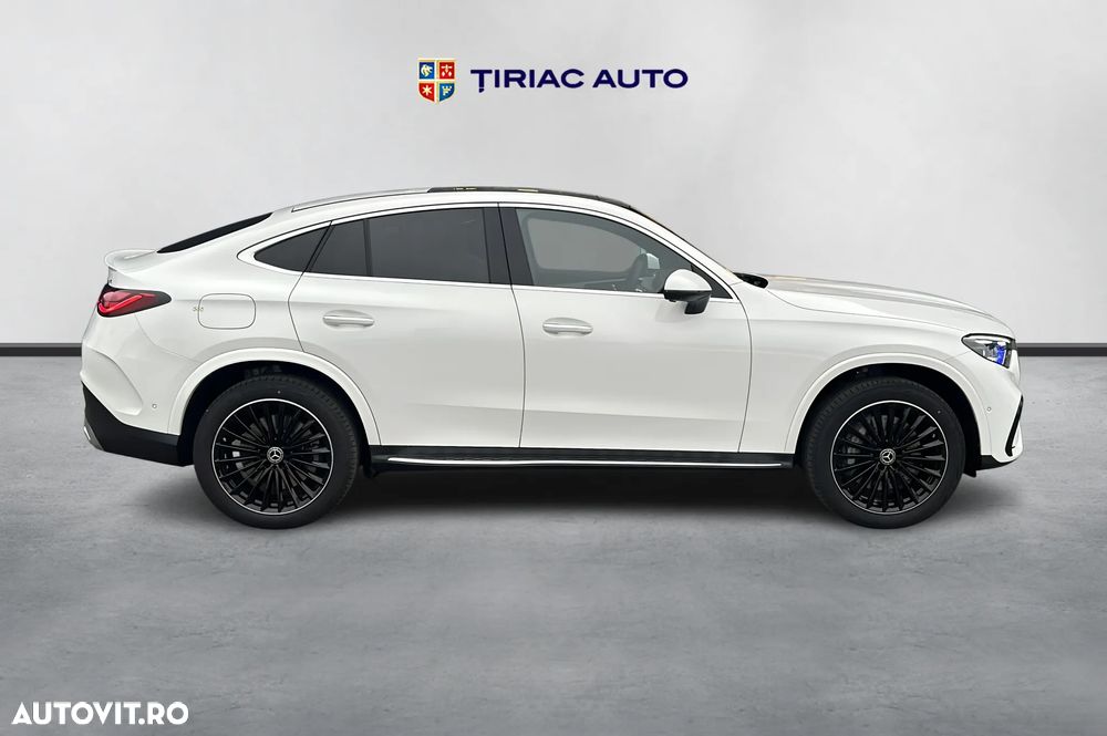 Mercedes-Benz GLC 300 e 4Matic 9G-TRONIC AMG Line Advanced - 6