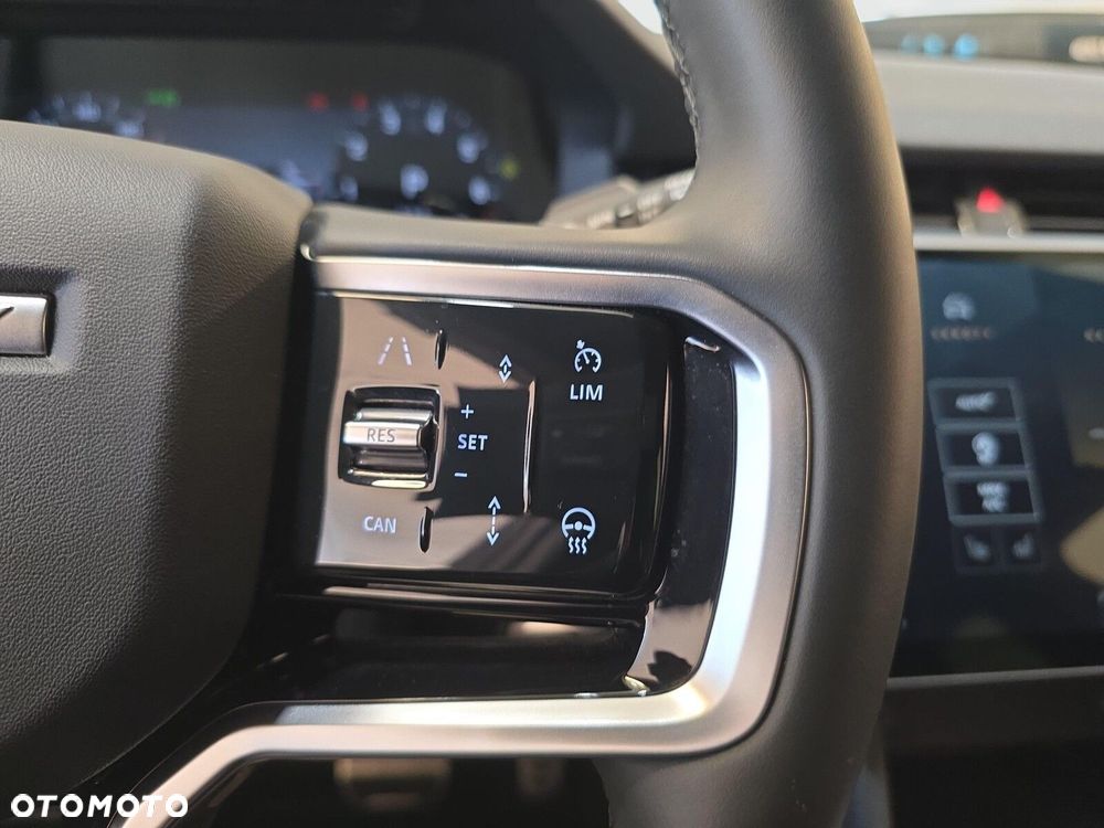 Land Rover Discovery Sport - 12