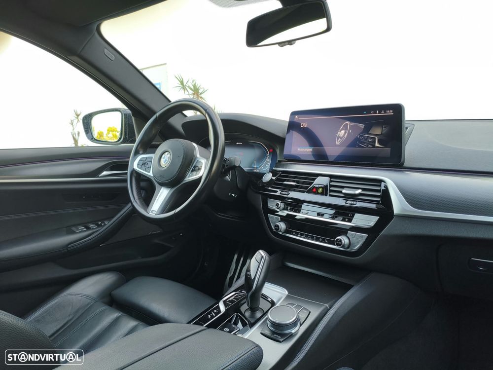 BMW 530 e Pack M - 35