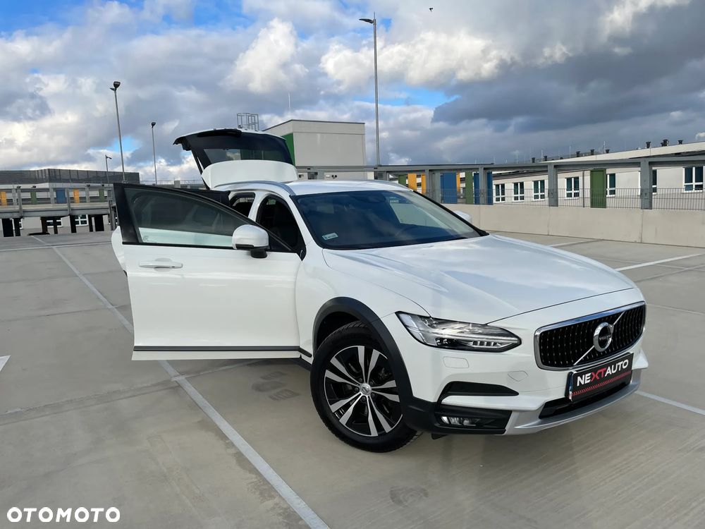 Volvo V90 Cross Country T5 AWD Pro - 8