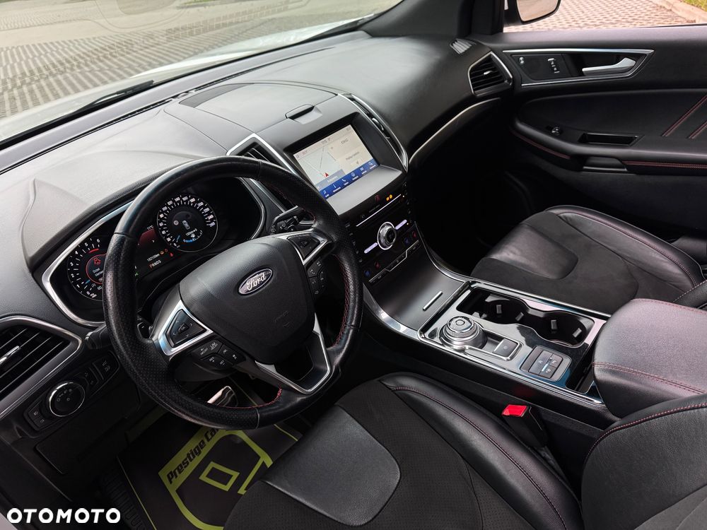 Ford Edge 2.0 EcoBlue Bi-Turbo 4x4 ST-LINE - 24
