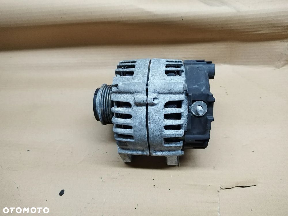 MERCEDES C63s C63 63 AMG W205 A0009061705 Alternator 200A - 1