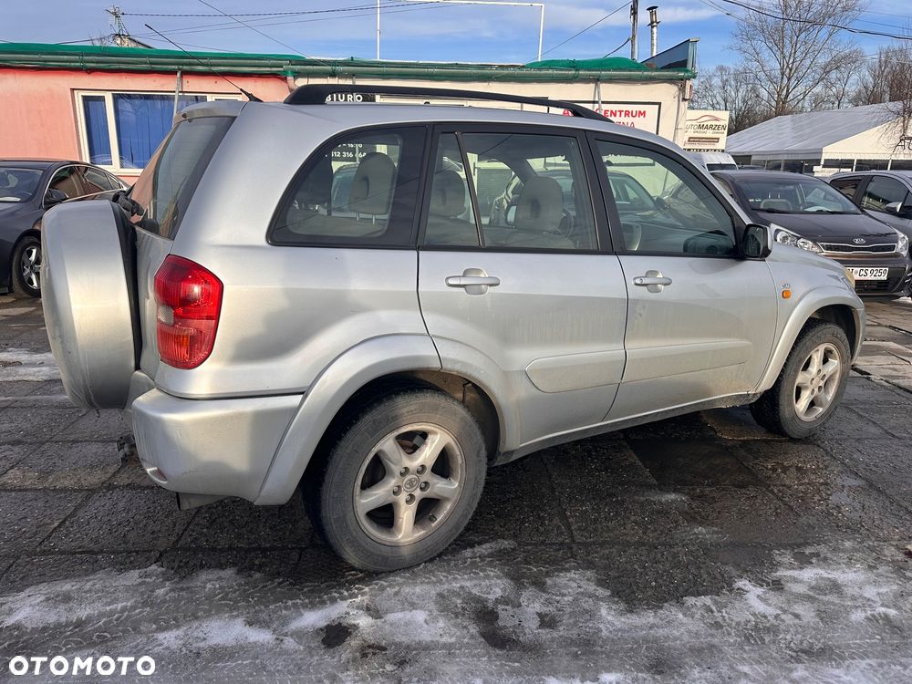 Toyota RAV4 D-4D 4x4 Sol - 3