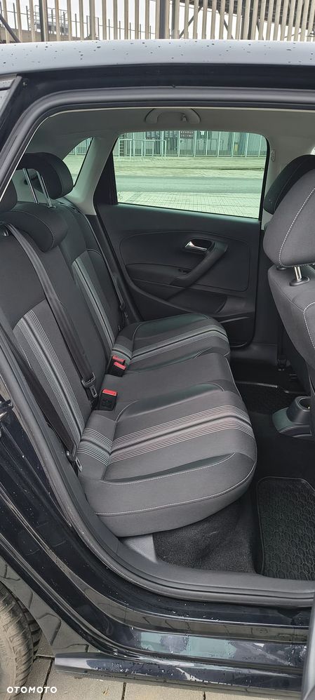 Volkswagen Polo - 10