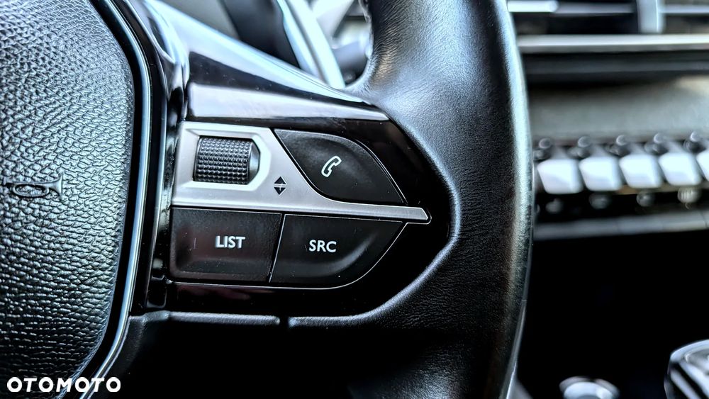 Peugeot 3008 BlueHDi 120 EAT6 Stop & Start Allure - 32