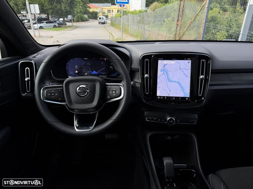 Volvo C40 Recharge Plus - 19