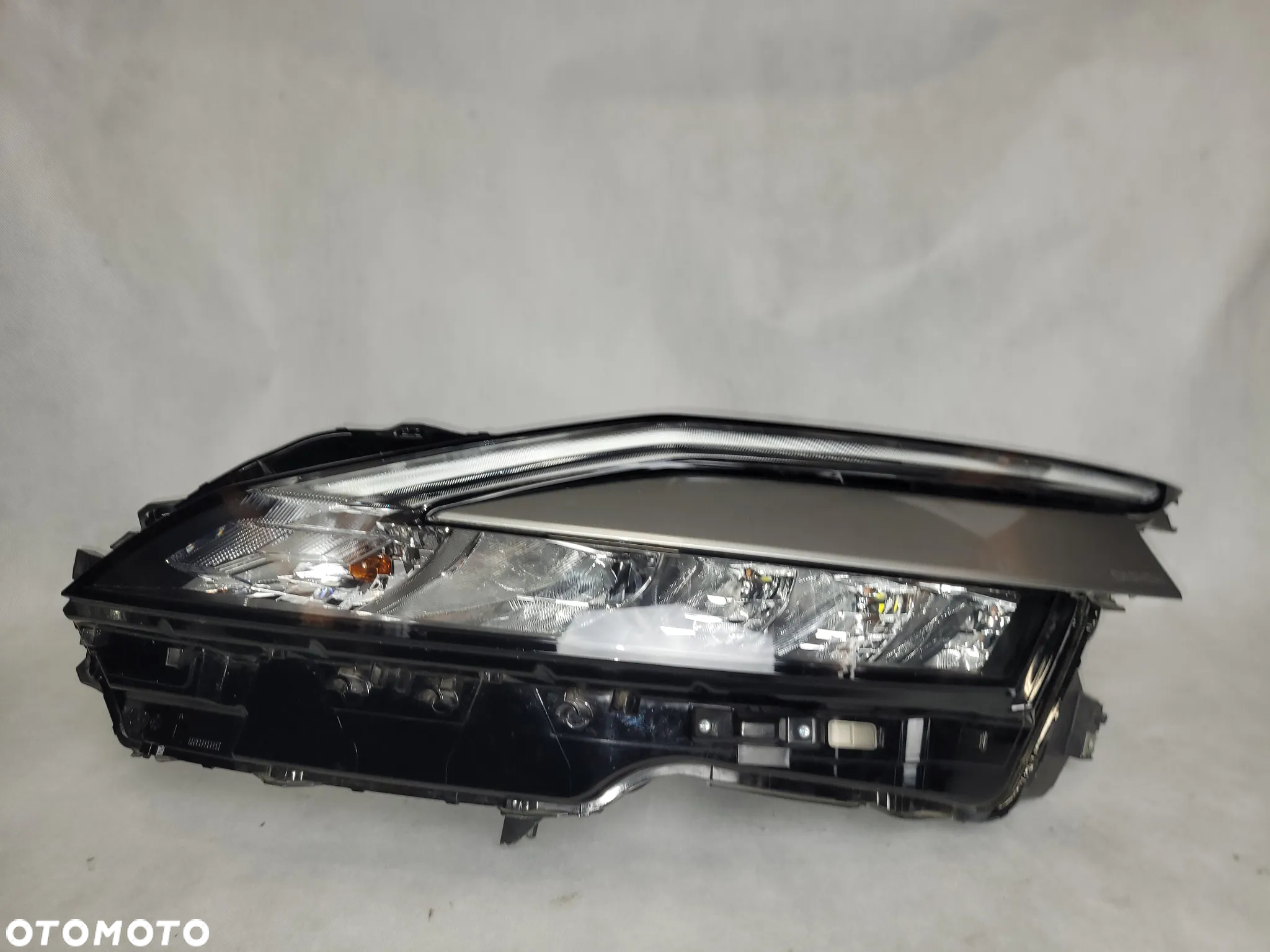 NISSAN QASHQAI J12 III 21- LAMPA LAMPY PRZEDNIE PRZÓD - 9