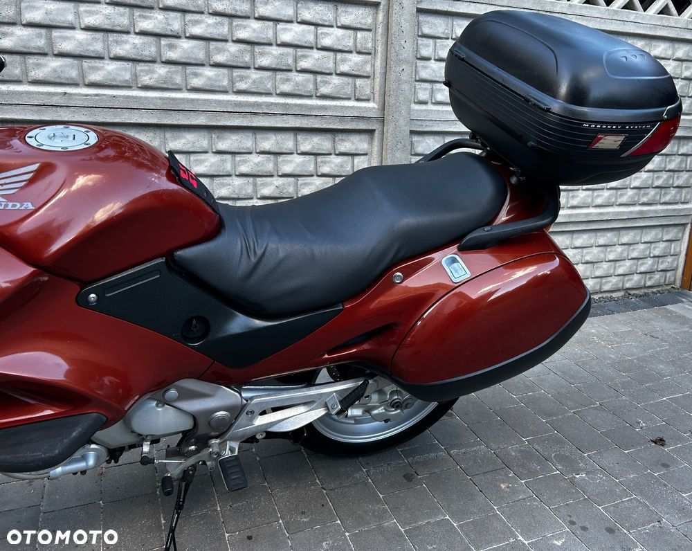 Honda Deauville - 19